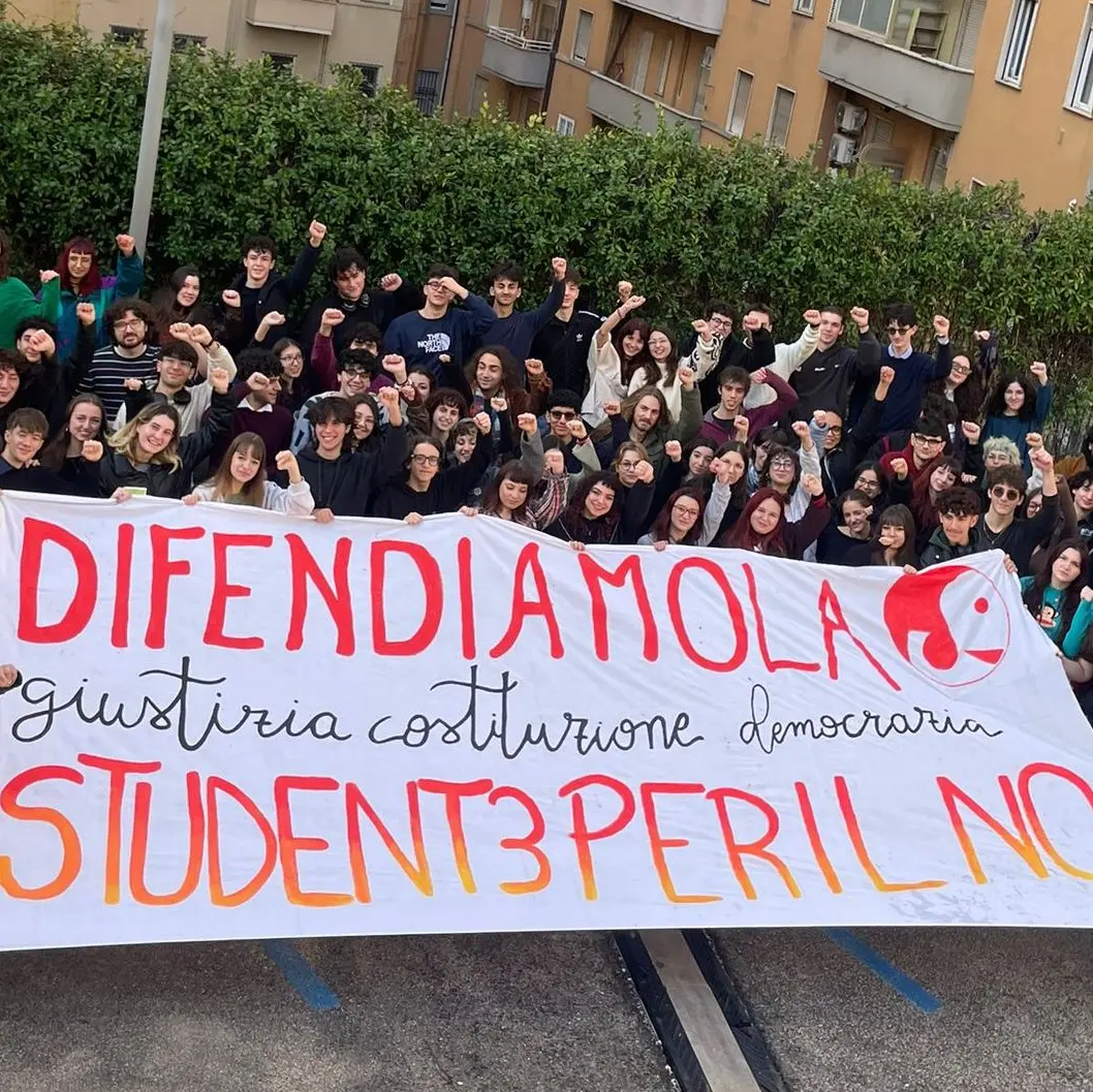 Difendiamo la giustizia: la Rete degli studenti medi nel Comitato per il No