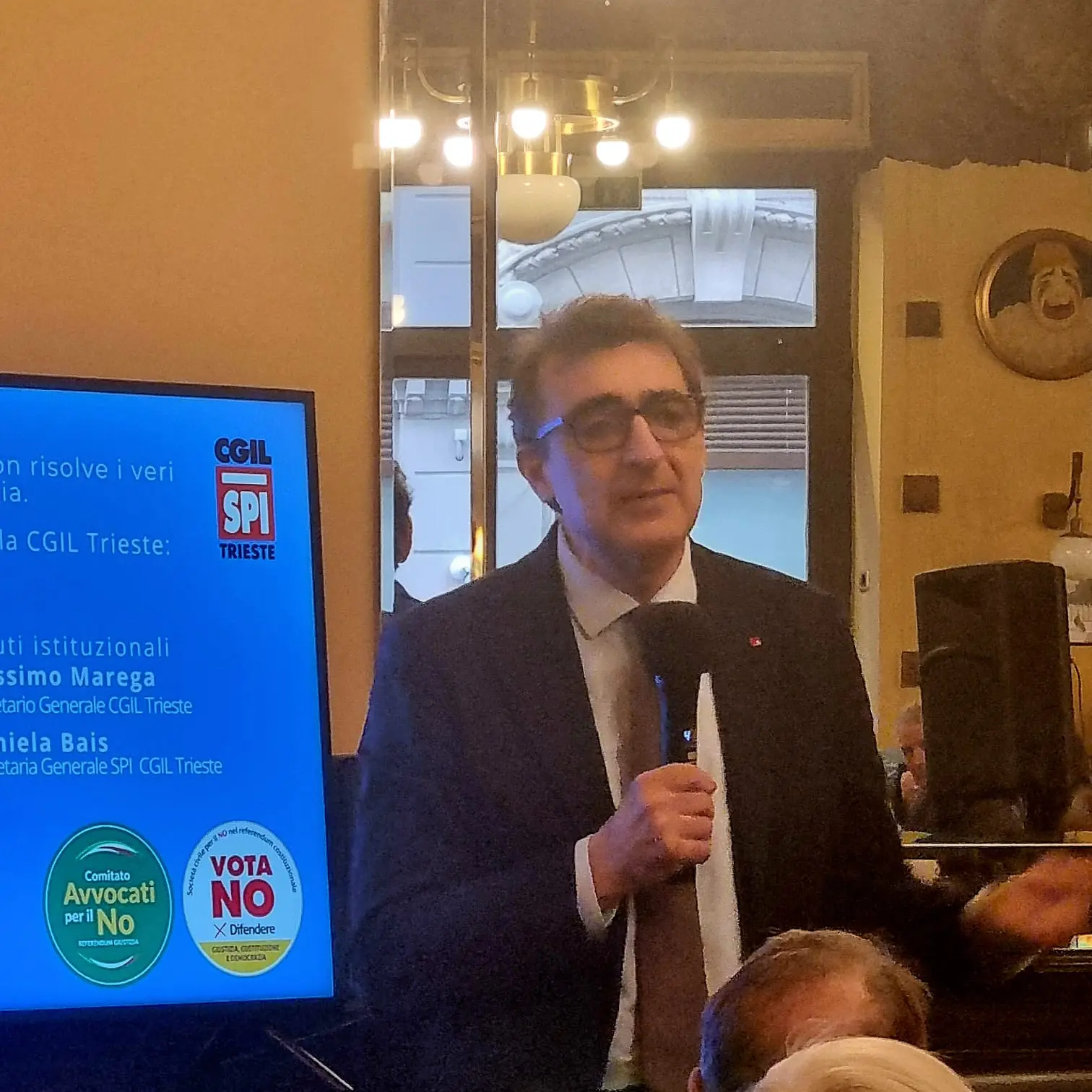 Esposto al Consiglio Nazionale Forense “illegittimo attribuire crediti formativi in convegno a favore del Si”