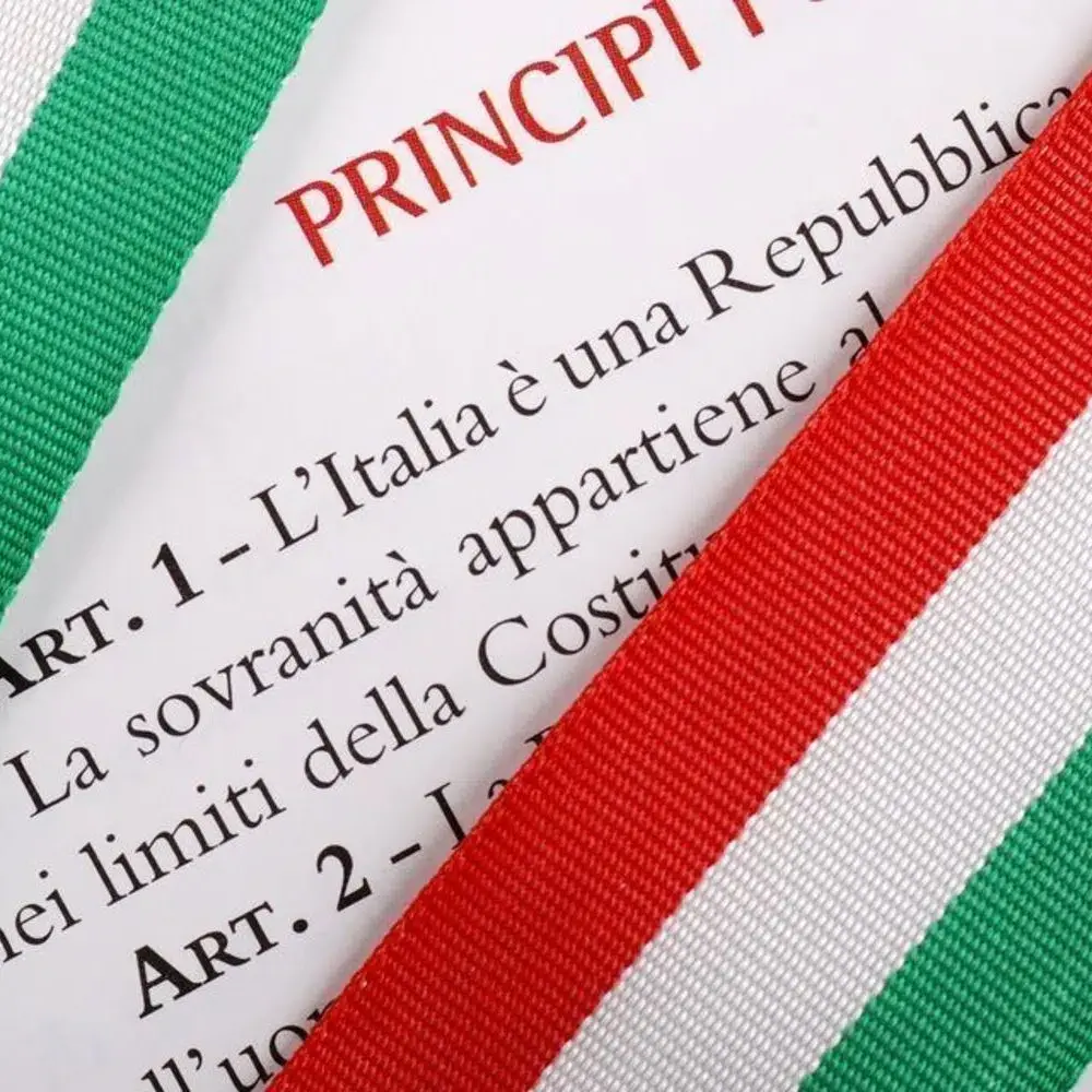 170 professori di diritto costituzionale e pubblico: NO ad una riforma m aldestra e pericolosa che stravolge gli equilibri della nostra Costituzione